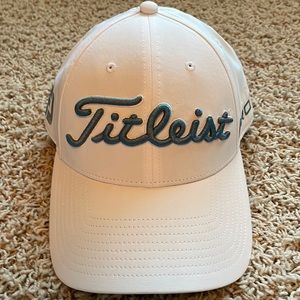 Women’s Titleist Golf Hat
